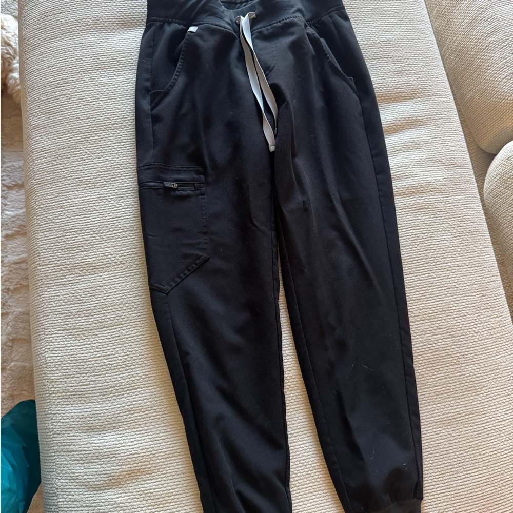 Figs Technical Collection Black Scrub Pants